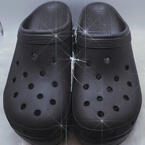 CROCS Black Ventilated Clogs